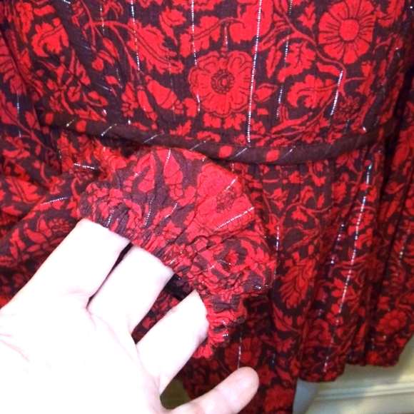 Knox Rose Gauzy Red Embroidered Floral Boho Blouse - Picture 7 of 11